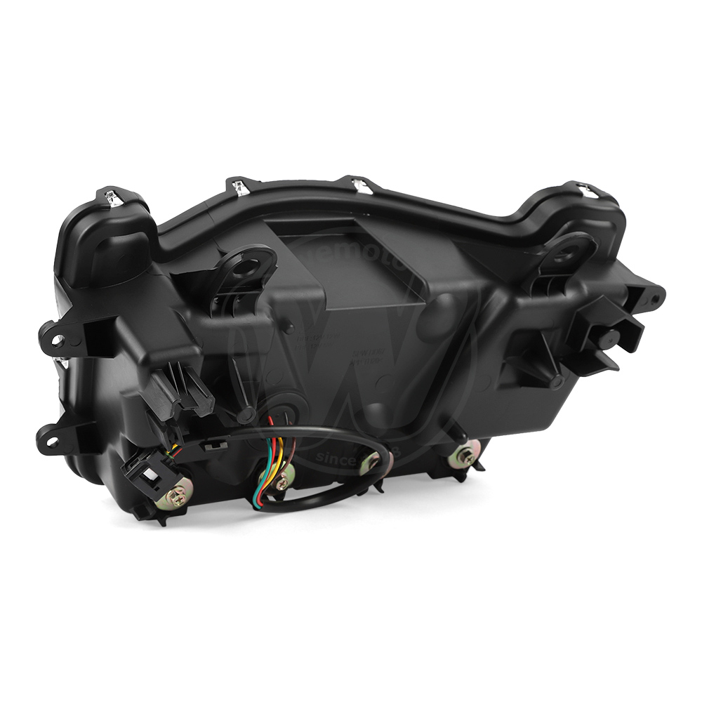 0ZF5345_zzew2571 three.jpg